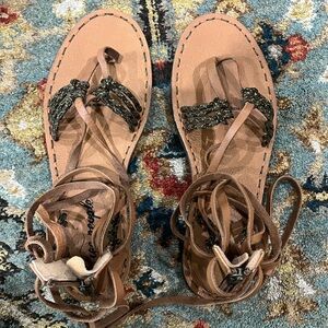 Free People La Jolla Tan Green Back Zip Ankle Tie Sandal Size 41 / 10 NWOT